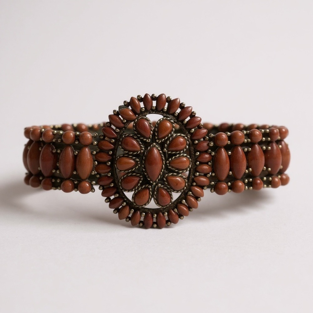 CARNELIAN Bead Bracelet Medallian Stretch